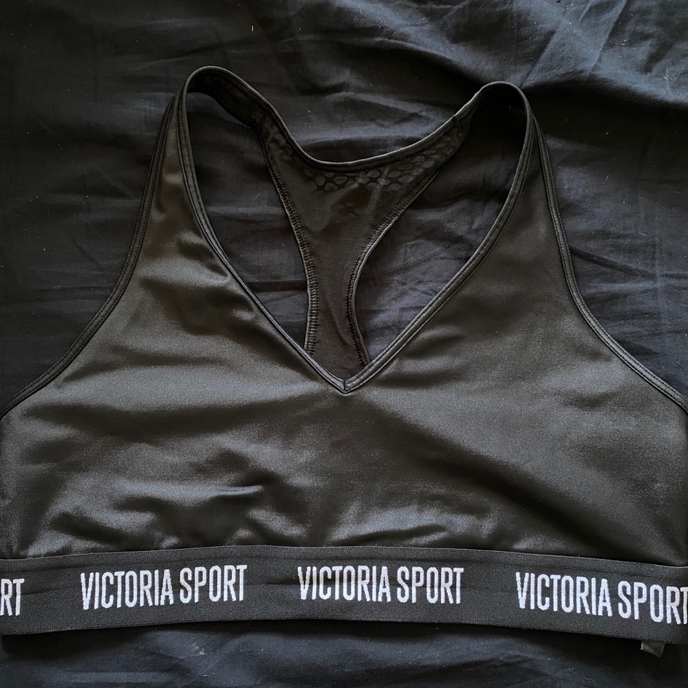 Victoria’s Sport shiny black V neck sports bra